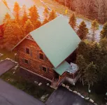 Cozy Cabin Retreat w/ Private Hot Tub NEAR SLOPES