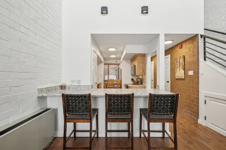 Steps Park City Mountain with private hot tub