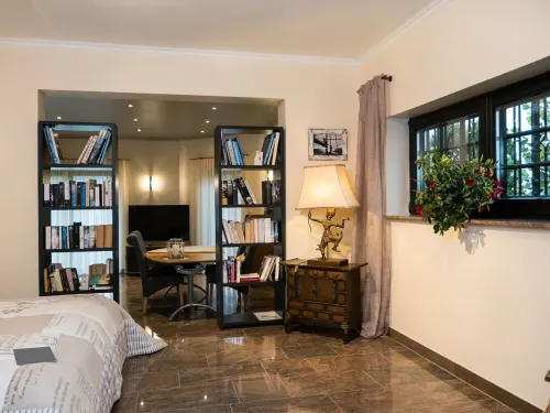 3-room apartment on the edge of the Vogelberg, quiet south-facing slope,