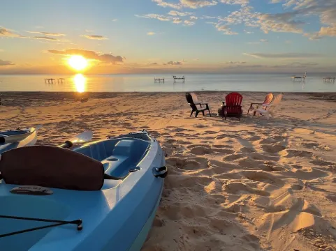 Caseville - Private Beach Front Home