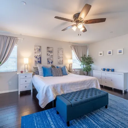 Spacious Home 7mi to Beach, King Bed, Spa, Firepit, Games, Perfect for Groups