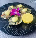 Huge Fall Discounts!!!!! 5 Bdr, 3 Bath. 7 Min to Beach, Sleeps 11, Private Pool!