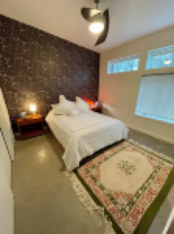 Suite at the Watertower - 10 min walk to PSU campus and Downtown State College!