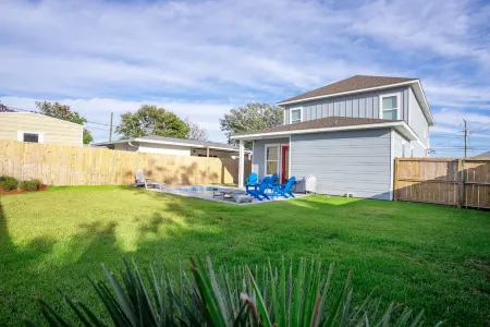 Discover Coastal Living at Its Best - Volcano