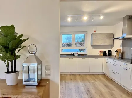 Einfamilienhaus 3 Schlafzimmer in Bad Münstereifel - Eschweiler Отели рядом с достопримечательностью «Эшвайлер Таль унд Кальккуппен»