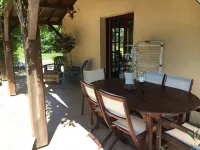 Périgourdine gîte (air-conditioned) 5kms from SARLAT, enclosed grounds.