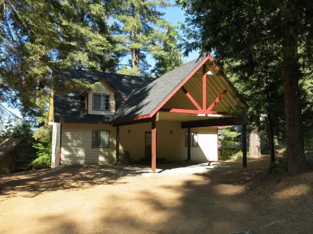 Inside Yosemite National Park! No separate park reservation required! Отели в г. Yosemite West