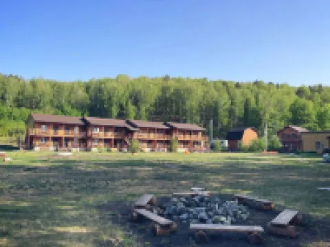 Отель Лесная Cкаzка Отели в г. 