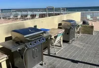 Direct Oceanfront No Drive Beach Stunning Sunrises. Heated Pool Great Restaurant