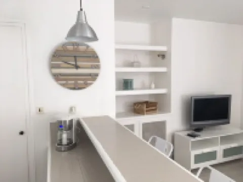 Apartment-House Garden level Hotels in Arradon