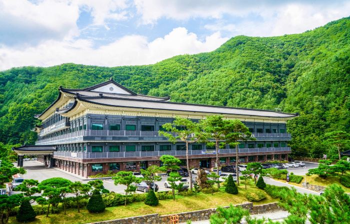 Taebaek Hotel