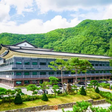 Taebaek Hotel