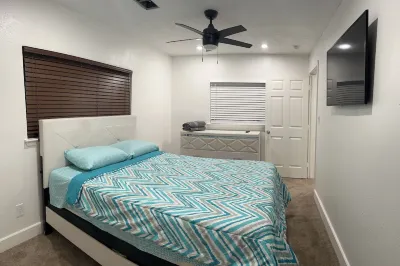 Very Nice and Comfy Airport Stay Hotels near Bordersville Park