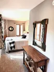 "The Cabin" on the Shore of Loon Lake! Create Memories!