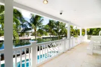 Paradise in Venetian Shores Pool / SPA - Heater / Chiller & Commercial Ice Maker