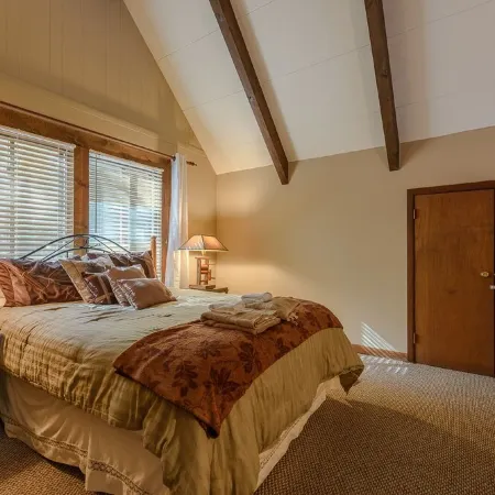 Relax at the Read Retreat-ready to host families all 4 seasons
