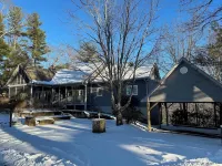 Big Sky Retreat - Incredible Mountain Views! Hike, golf, relax and unplug! Hotels in Sky Valley