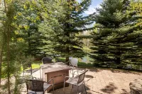 Hiking, Fishing, Biking, Skiing all within the valley 30 min from Jackson Hole