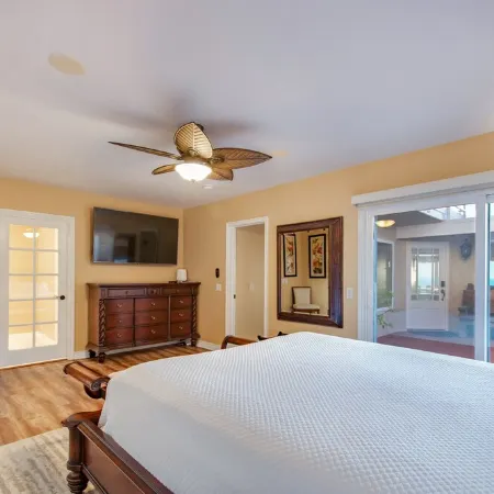 Deluxe Oceanfront Beach House I Luxury Hot Tub I Family Game Room I On the Beach
