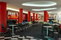 Hotel Oasis Plaza