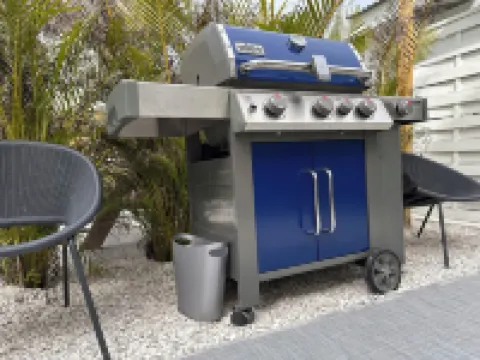 Siesta Key Cottage – Best Value! Just Cross the Street to the Gulf!