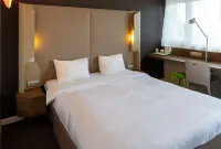 Campanile Toulouse - Blagnac AÉROPORT 블라냑 호텔