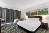Days Inn & Suites by Wyndham Mesa Near Phoenix Hotels in Gilbert