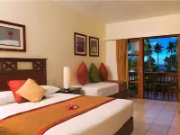 The Naviti Resort فنادق في Tagaqe