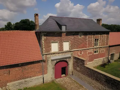 Gîte Ferme d'Hougoumont Hotels in Lasne