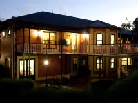 Clare Country Club Hotel a 