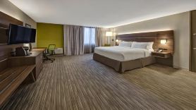 Holiday Inn Express Louisville Airport Expo Center