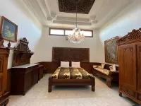 Rumah Pesik Art & Heritage Hotels in Banguntapan