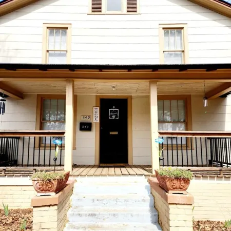 House on Avenue near Lenoir Rhyne University College
