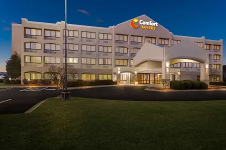 Comfort Suites