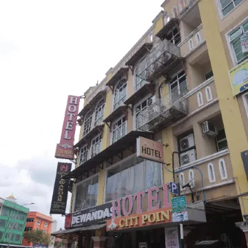 DJ Citi Point Hotel Отели рядом с достопримечательностью «Мечеть Абидин»