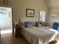 Award-Winning 5 Star Luxury Private Retreat - Hot Tub, Tennis, Fishing, Horses