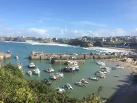 Cubert. Renovated 16th C. cottage Nr Crantock Holywell and Polly Joke beaches