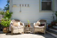 Margaux the Vintage Airstream - Portland's Glamping Garden Oasis