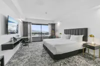 The Benson Hotel Hotels in Cairns