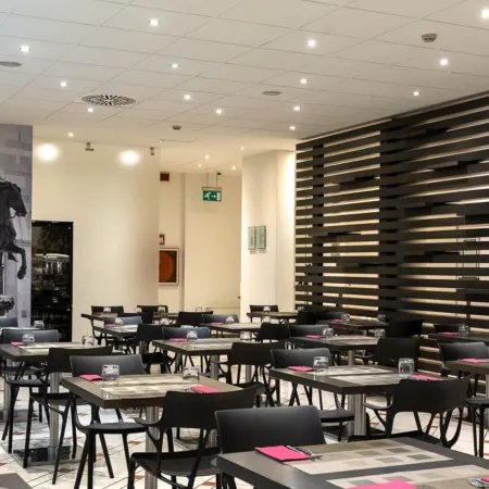 Hotel Ovest