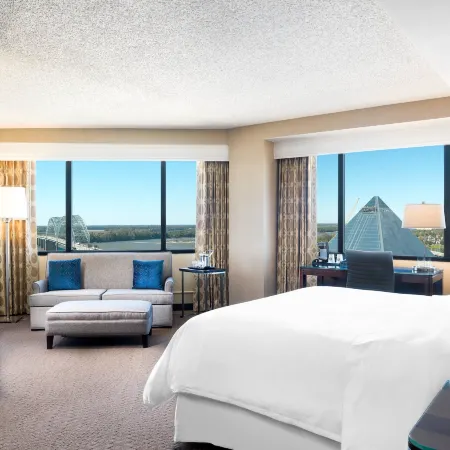 Memphis Riverline Hotel