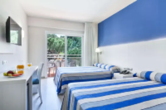 โรงแรมบรรทัดโอเอซิสปาร์ค