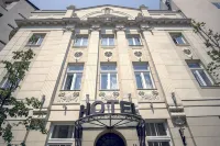 Public House Hotel Hotell i 