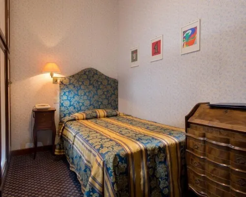 Hotel la Meridiana Habitaciones Photos