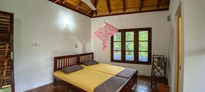 Seasons Four Mini Jungle Cabana Hotels in Mataran piirikunta