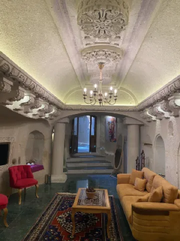 阿布哈亞特洞穴套房