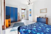 GuestHost - la Finestra dei Ciclopi Seaview Flat - 3 stjerner