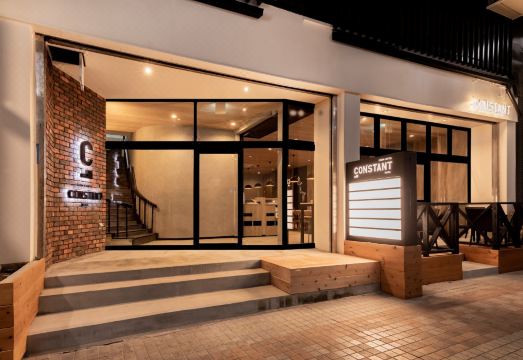 2. 캐빈&호텔 콘스..