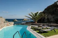 Made by the Sea Villa 5 -  Holiday Villas