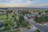 Bluebird Inn Hotels in Monument